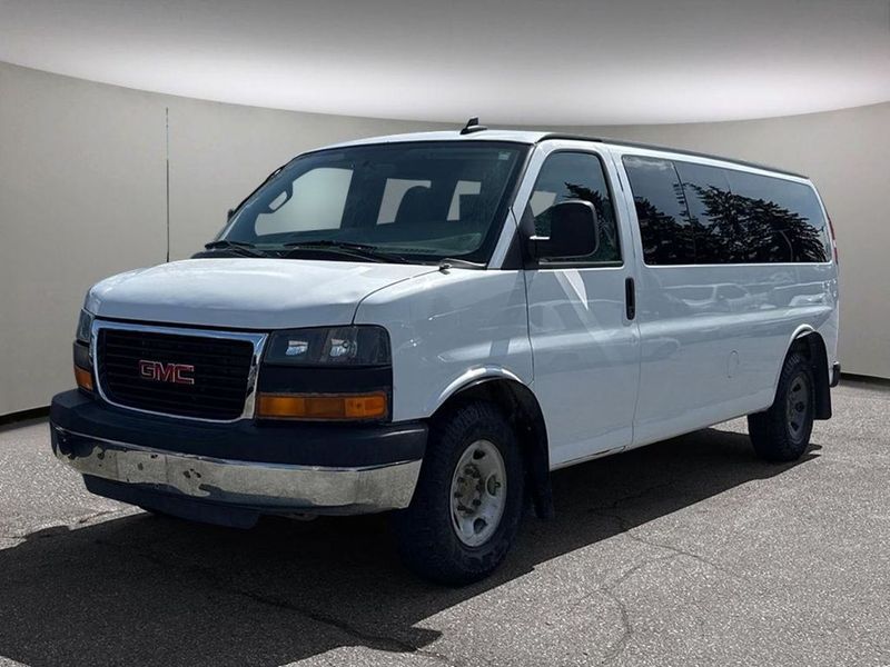 2016 GMC Savana Passenger