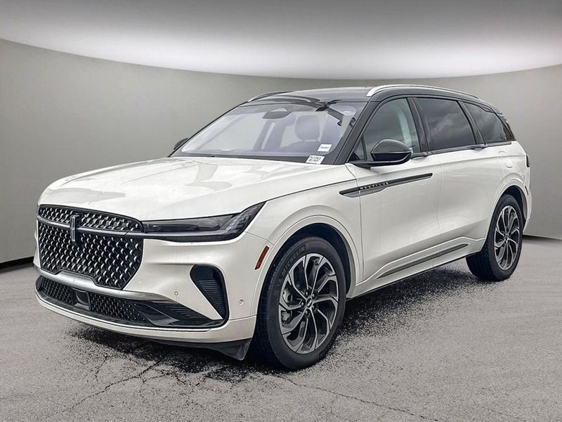 2024 Lincoln Nautilus