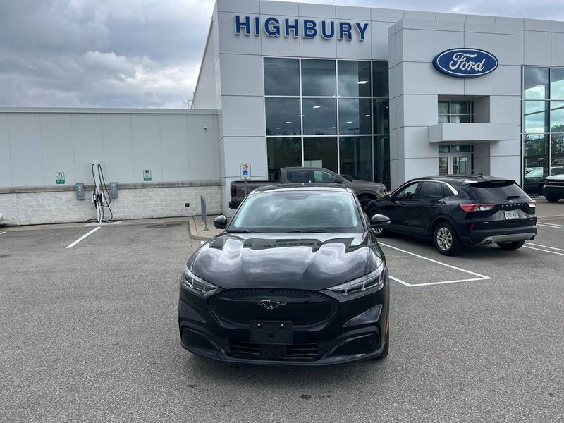 2025 Ford Mustang Mach-E