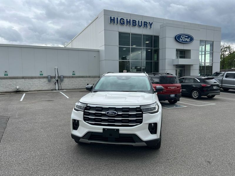 2025 Ford Explorer