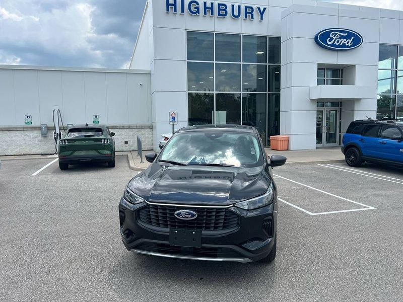 2025 Ford Escape