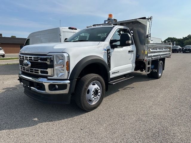 2024 Ford Chassis Cab
