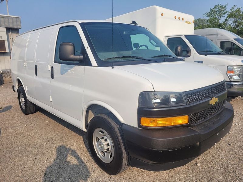 2023 Chevrolet Express 2500