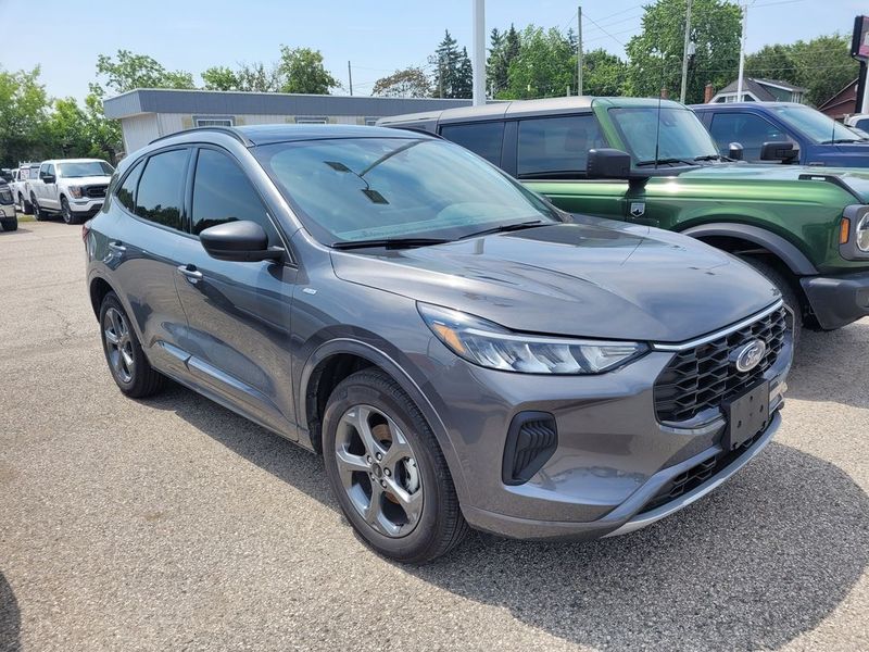2024 Ford Escape