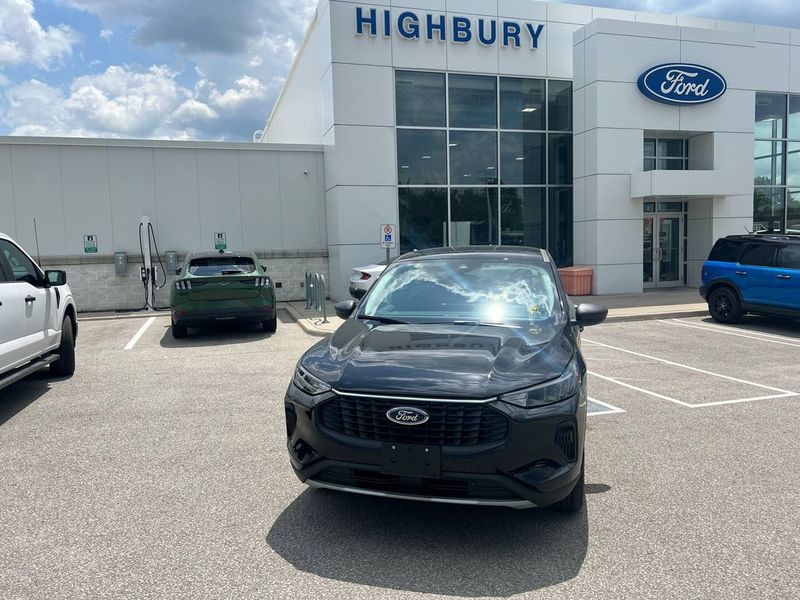 2025 Ford Escape