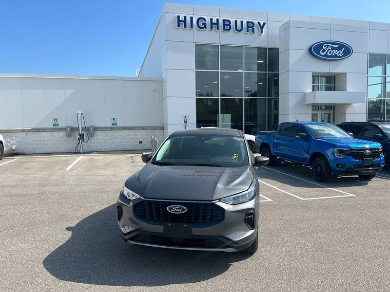 2025 Ford Escape