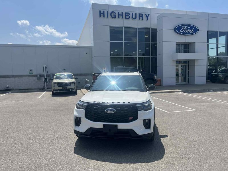 2025 Ford Explorer
