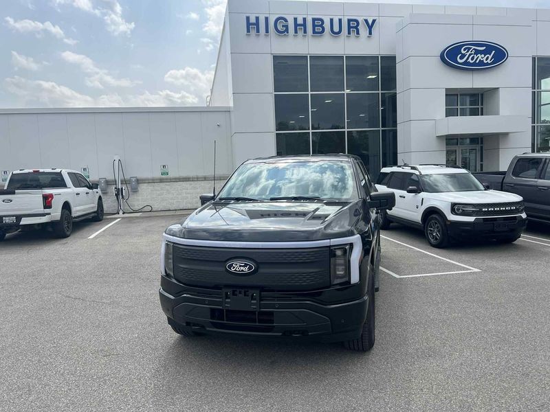 2025 Ford F-150 Lightning
