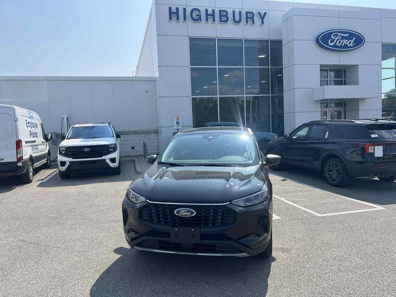 2025 Ford Escape