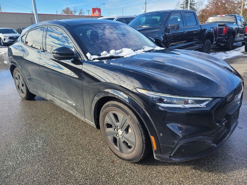 2022 Ford Mustang Mach-E