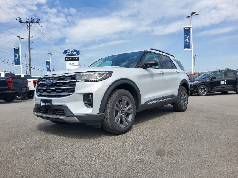 2025 Ford Explorer
