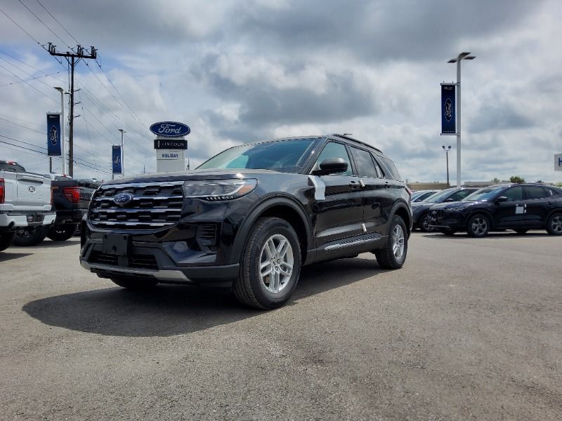 2025 Ford Explorer