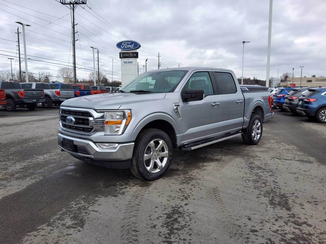 New 2023 Ford F-150 XLT #23074 Peterborough, ON | Holiday Ford