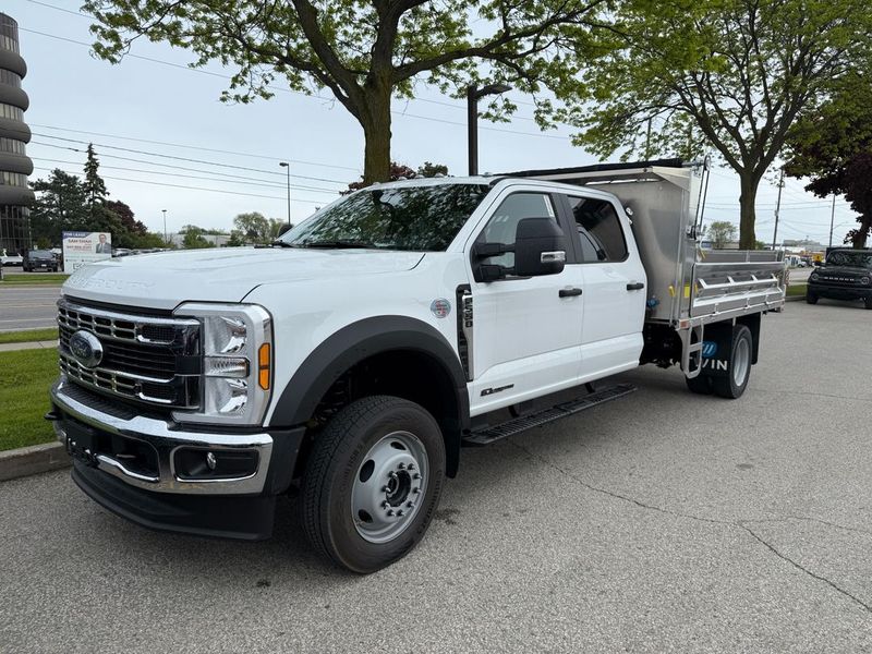 2025 Ford Super Duty F-550 DRW