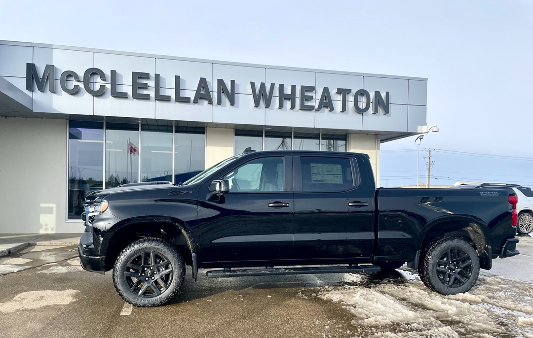 2026 Chevrolet Silverado 1500 LT Trail Boss Crew Cab 4WD