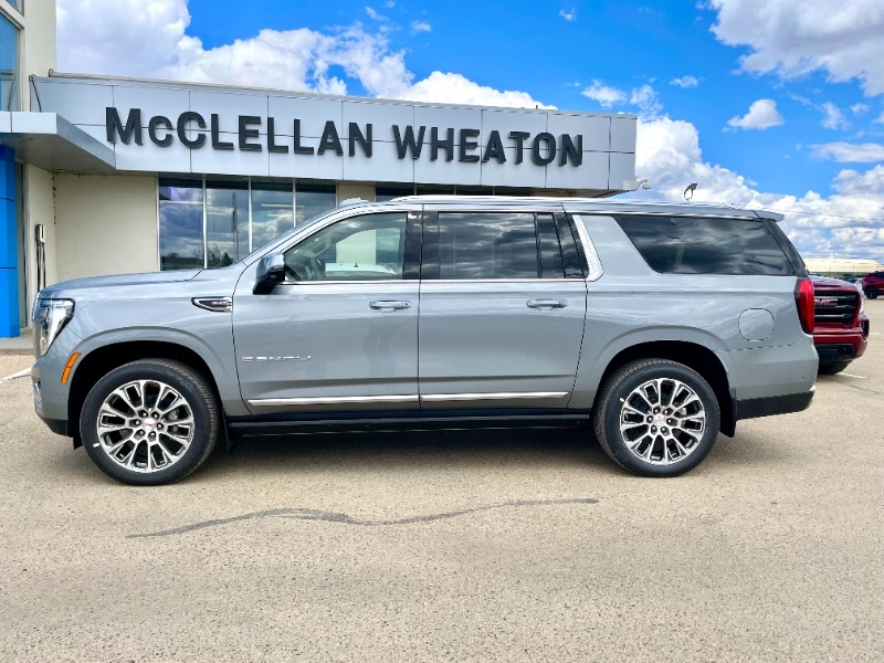 2026 GMC Yukon XL Denali 4WD