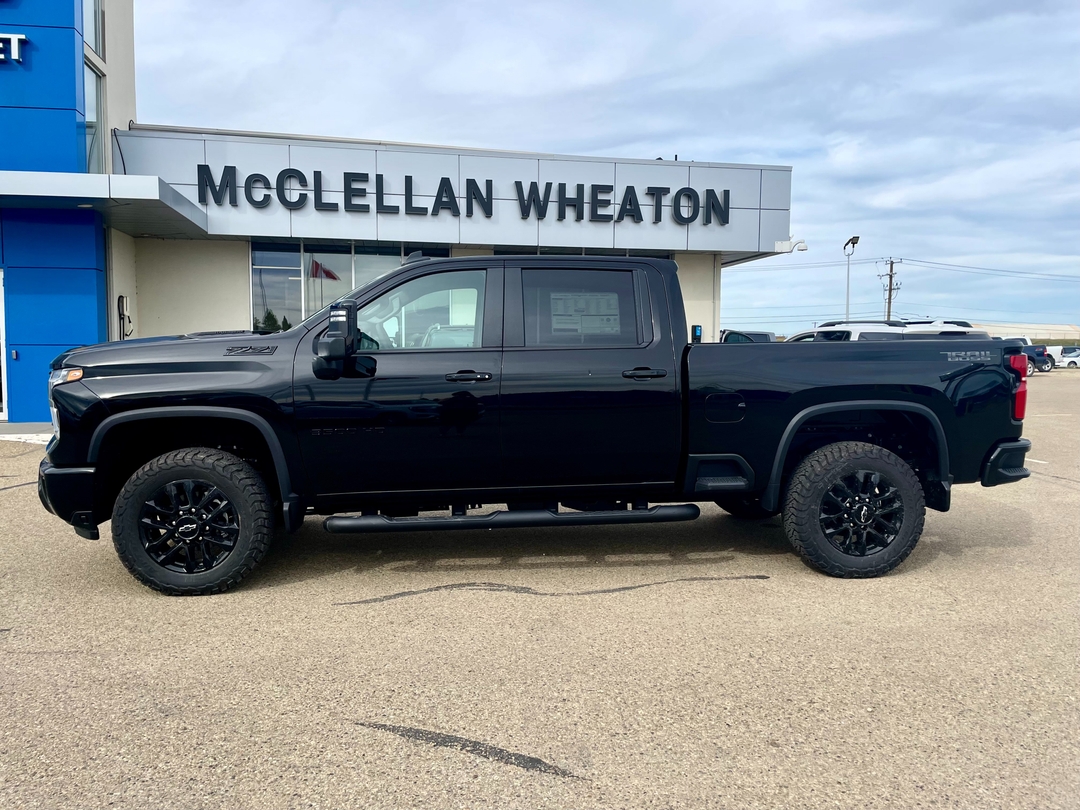 2026 Chevrolet Silverado 3500HD LT Crew Cab 4WD