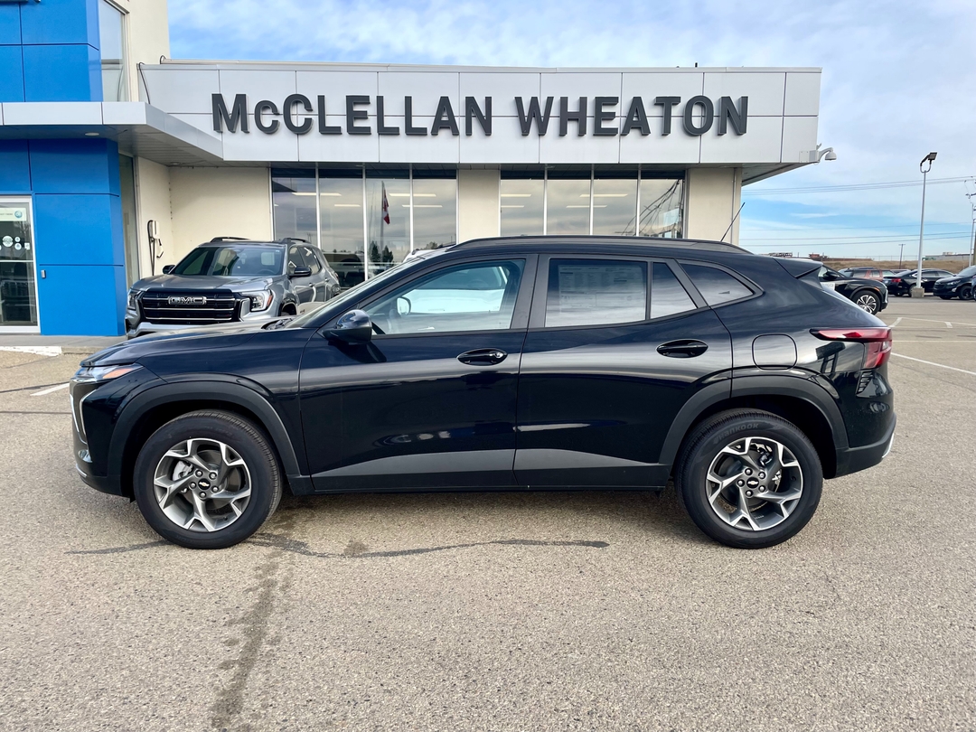 2026 Chevrolet Trax LT FWD