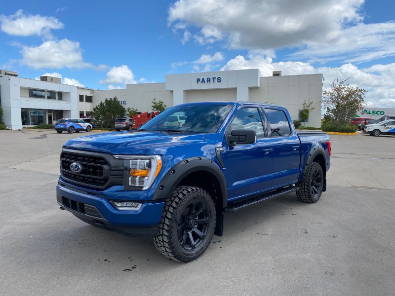 New 2022 Ford F150 XLT F155804