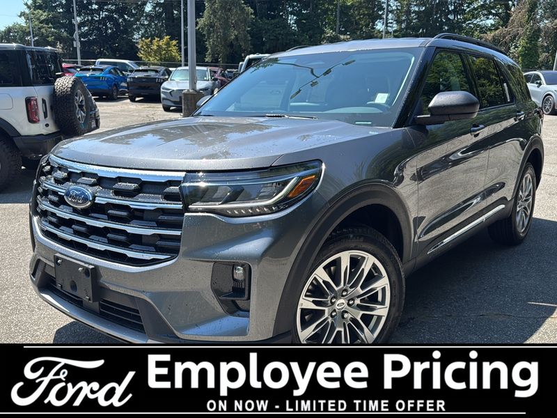 2025 Ford Explorer