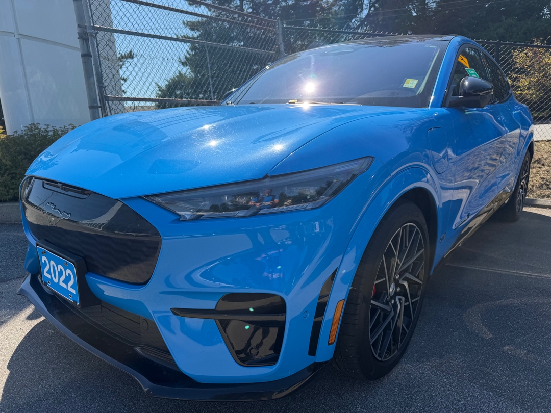 2022 Ford Mustang mach-e