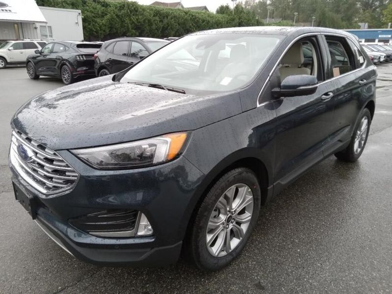 New 2024 Ford Edge Titanium 24ED4272 Port Coquitlam, BC Metro Motors