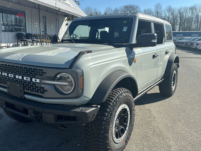 New 2024 Ford Bronco Badlands 24BR0885 Port Coquitlam, BC Metro