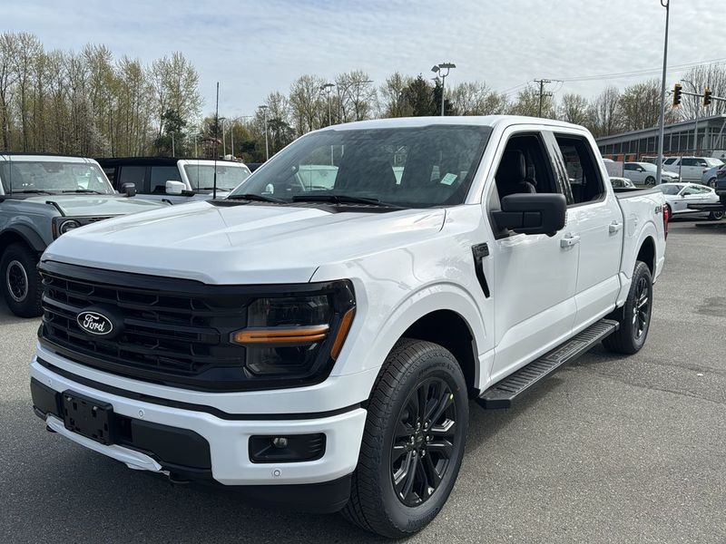 New 2024 Ford F-150 XLT #24F19610 Port Coquitlam, BC | Metro Motors