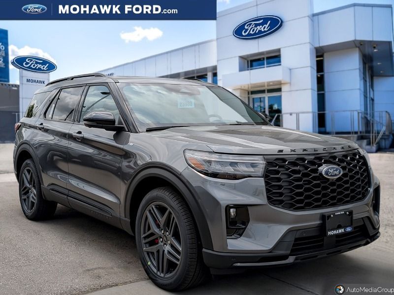 2025 Ford Explorer