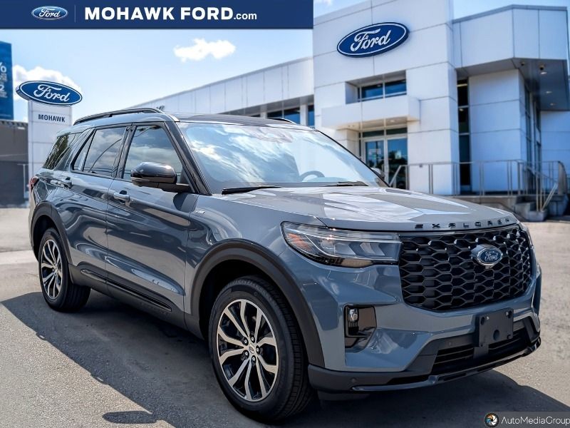 2025 Ford Explorer
