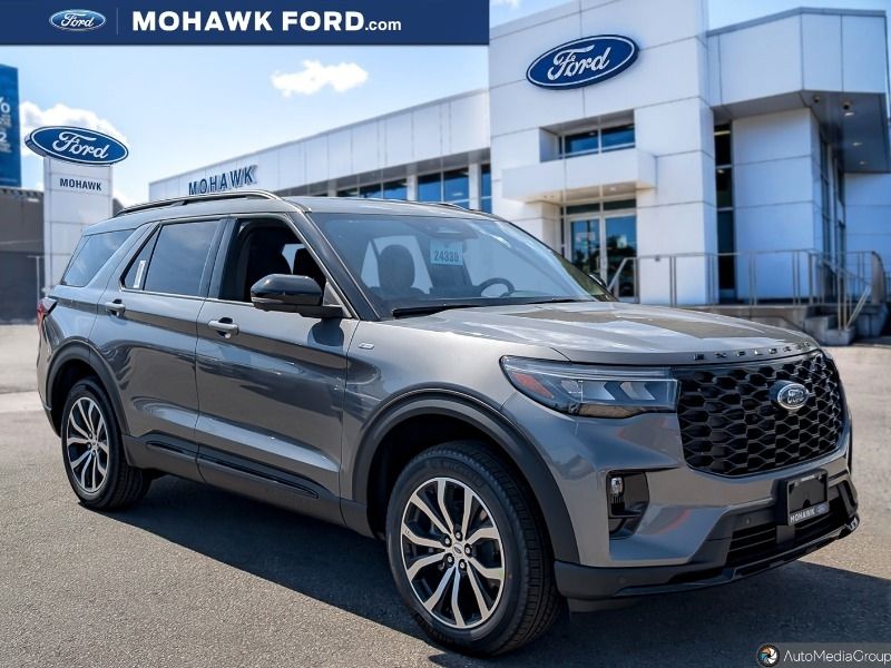 2025 Ford Explorer