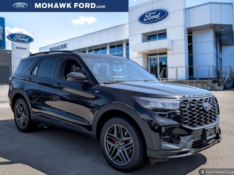 2025 Ford Explorer