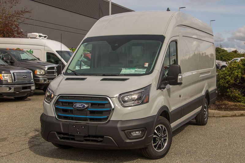 2024 Ford E-Transit