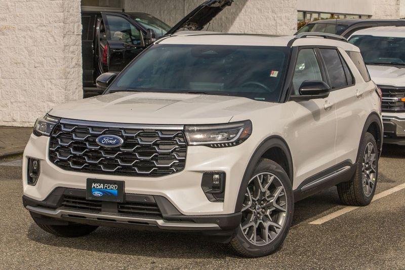 2025 Ford Explorer