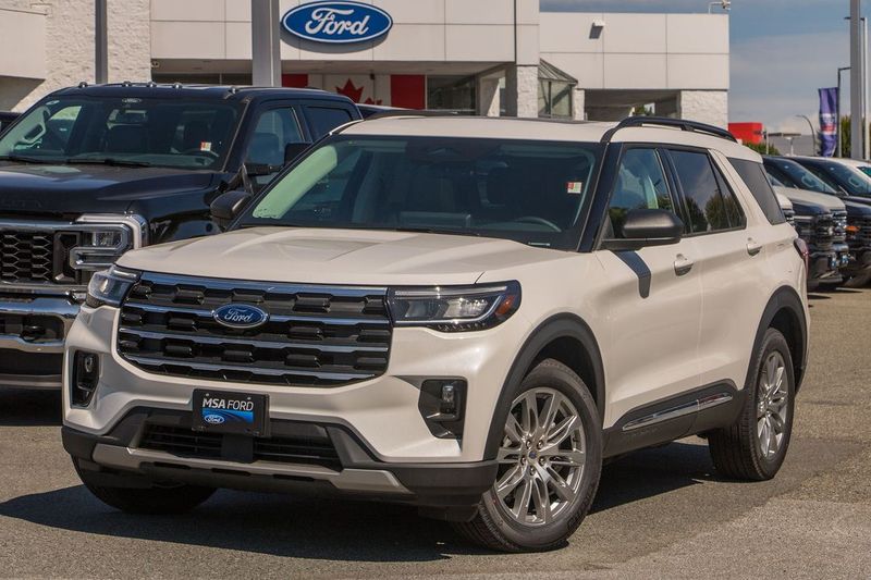 2025 Ford Explorer
