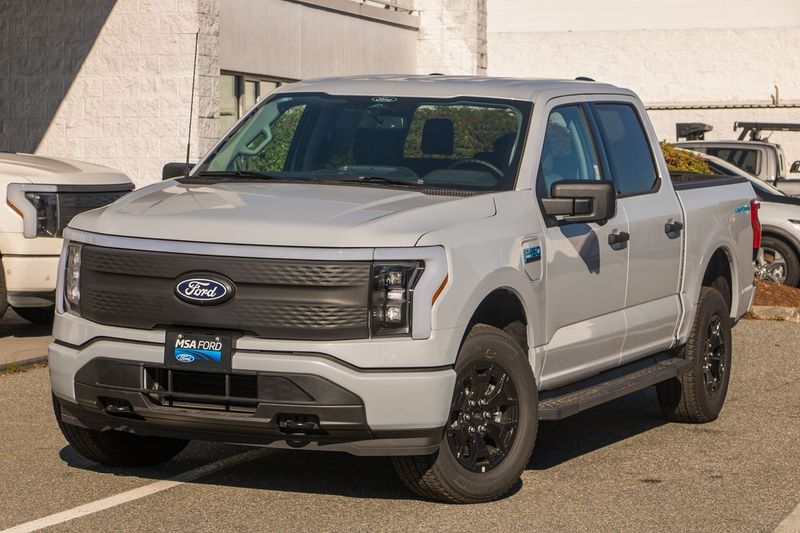 2025 Ford F-150 Lightning