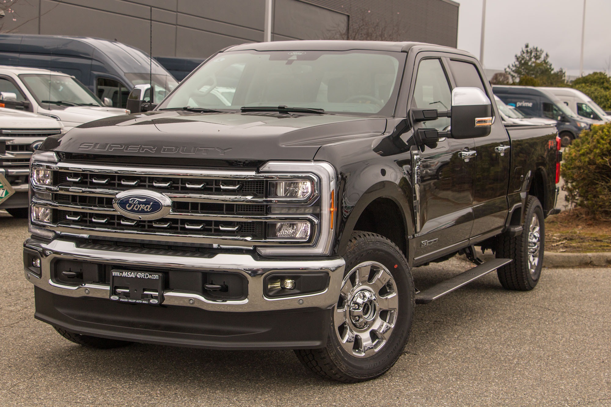 Agate Black 2026 Ford F-350 Super Duty Pickup Truck Four-Wheel Drive Automatic