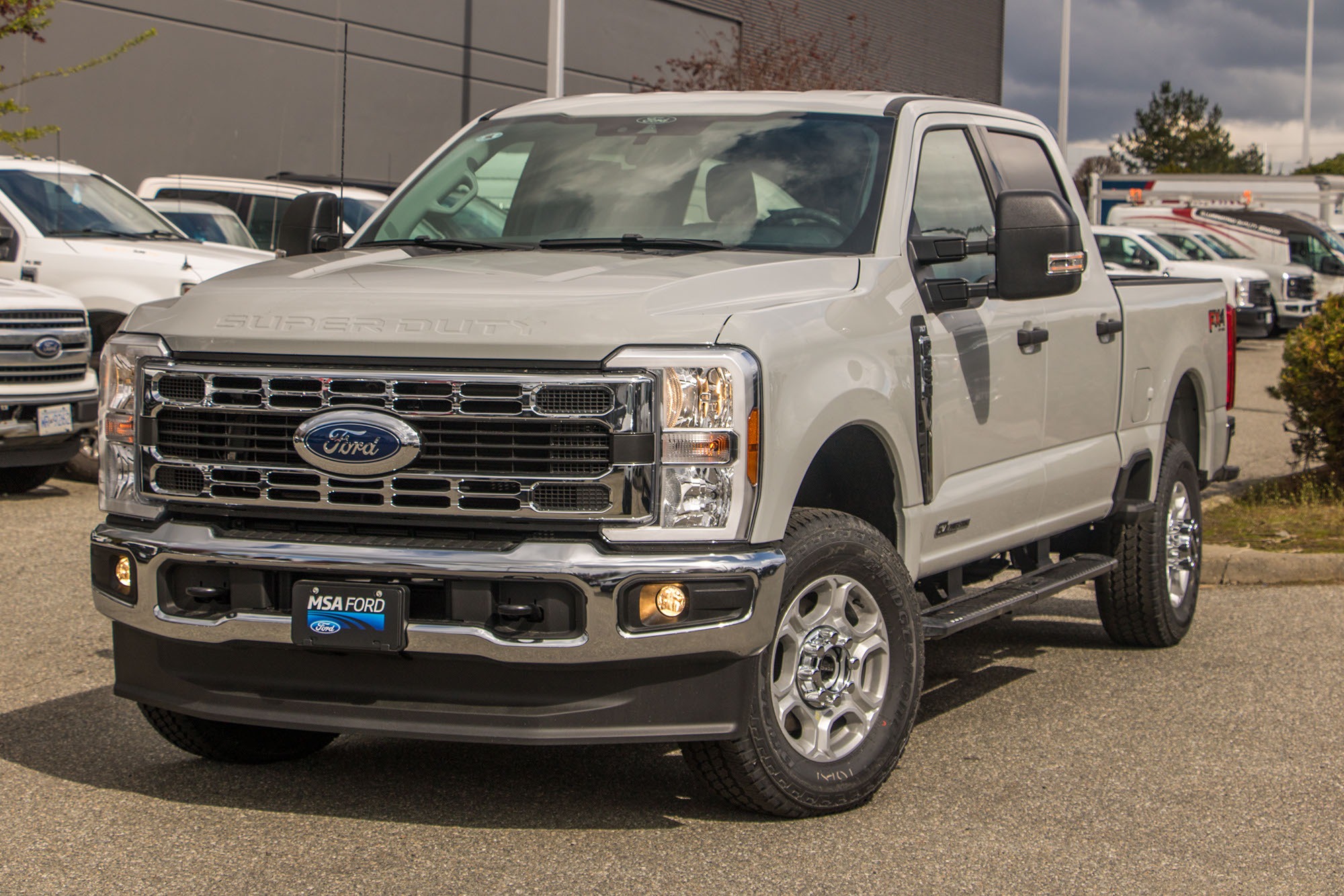 2026 Ford F-350 Super Duty XLT Crew Cab 4WD