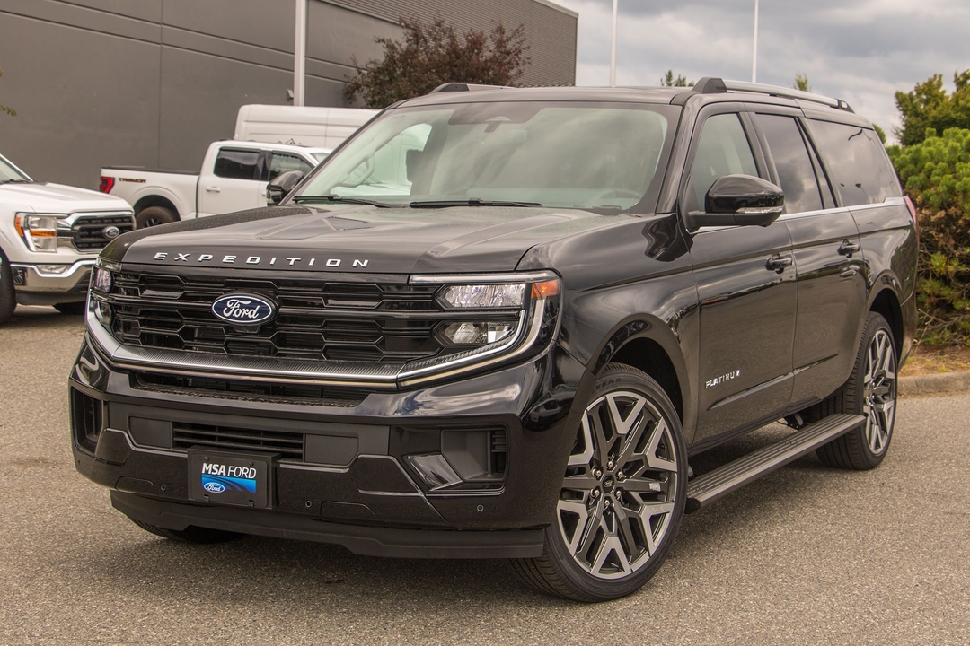 2027 Ford Expedition MAX Platinum 4WD
