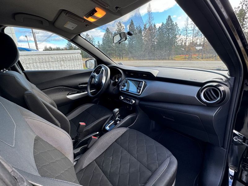 Used 2019 Nissan Kicks S PW0504