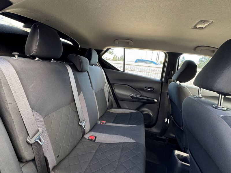 Used 2019 Nissan Kicks S PW0504