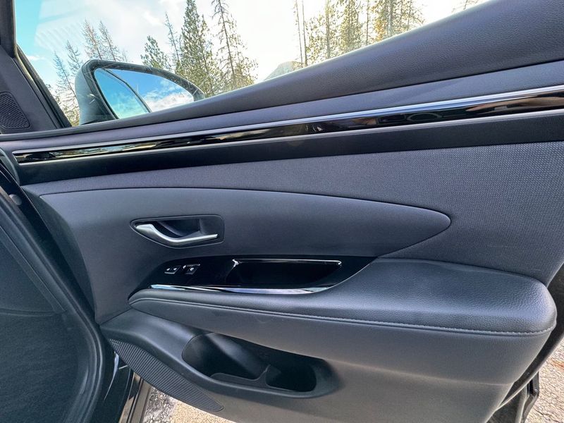 Used 2019 Nissan Kicks S PW0504