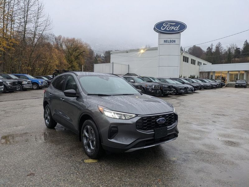2025 Ford Escape