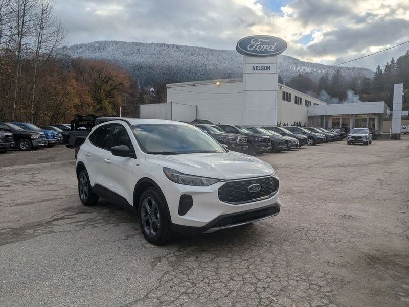 2025 Ford Escape