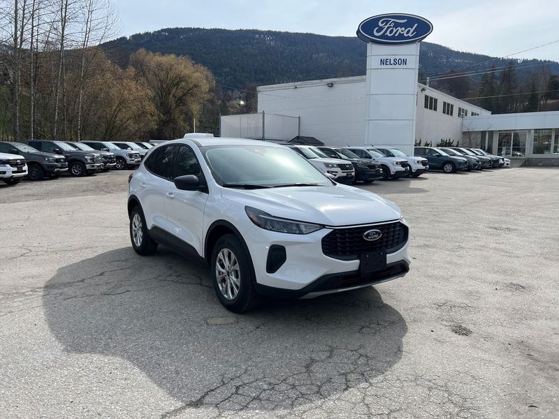 2025 Ford Escape