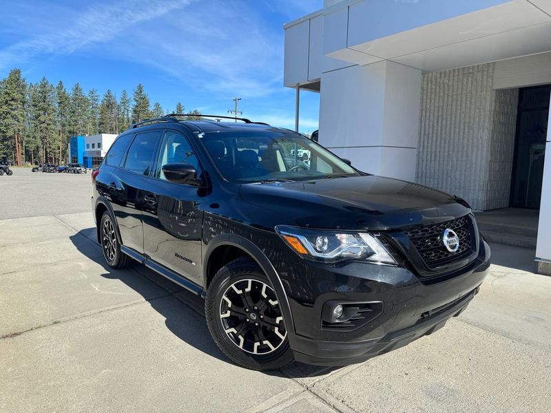 2020 Nissan Pathfinder
