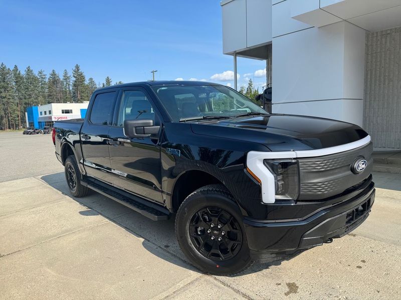 2025 Ford F-150 Lightning