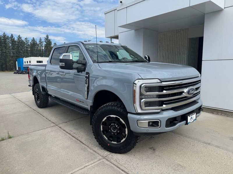 2025 Ford Super Duty F-350 SRW