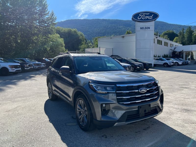 2025 Ford Explorer