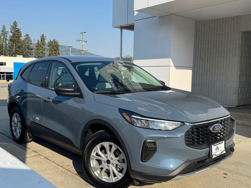 2025 Ford Escape